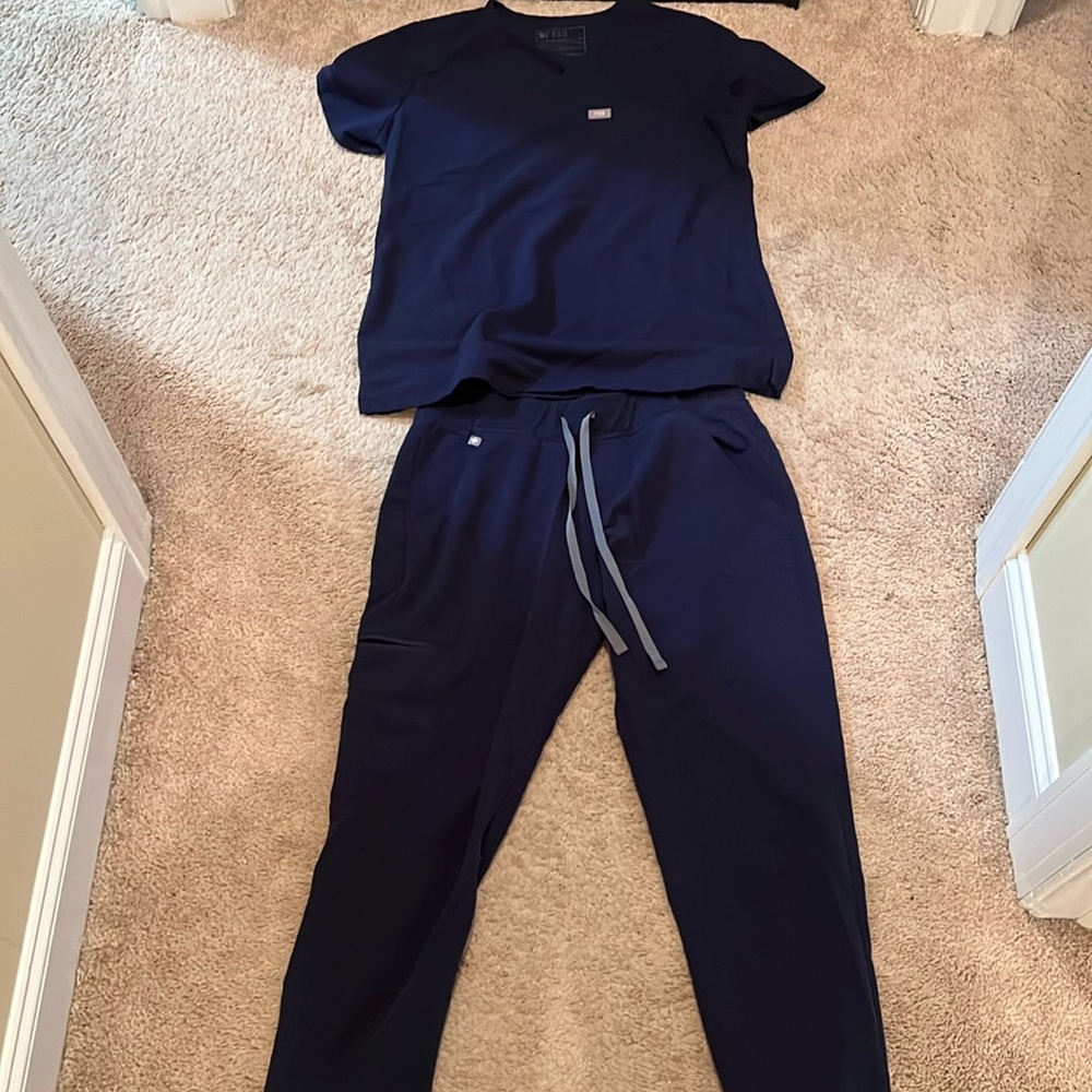 Figs Blue technical collection set.